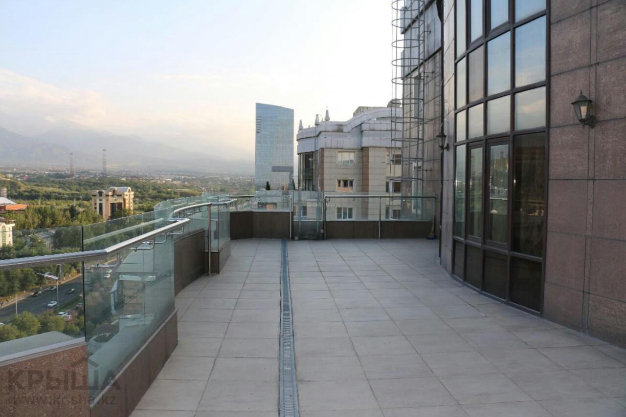 Penthouse With 3-Bedrooms アルマトイ エクステリア 写真