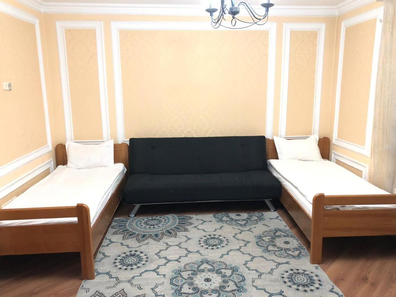 Penthouse With 3-Bedrooms アルマトイ エクステリア 写真