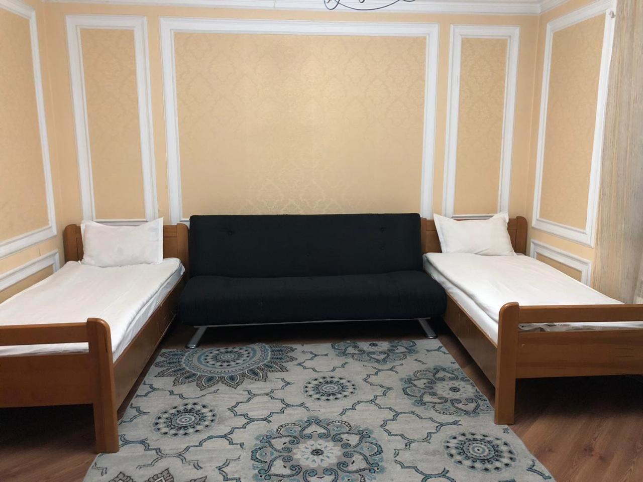 Penthouse With 3-Bedrooms アルマトイ エクステリア 写真