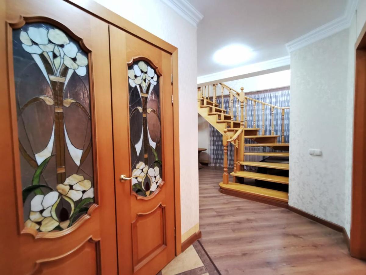 Penthouse With 3-Bedrooms アルマトイ エクステリア 写真